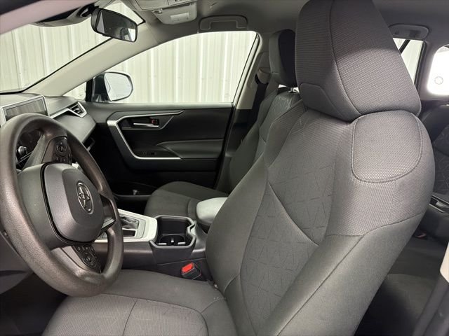 Used 2025 Ice Toyota XLE image 11