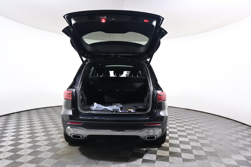 New 2026 Cosmos Black Metallic Mercedes-Benz GLB 250 image 34