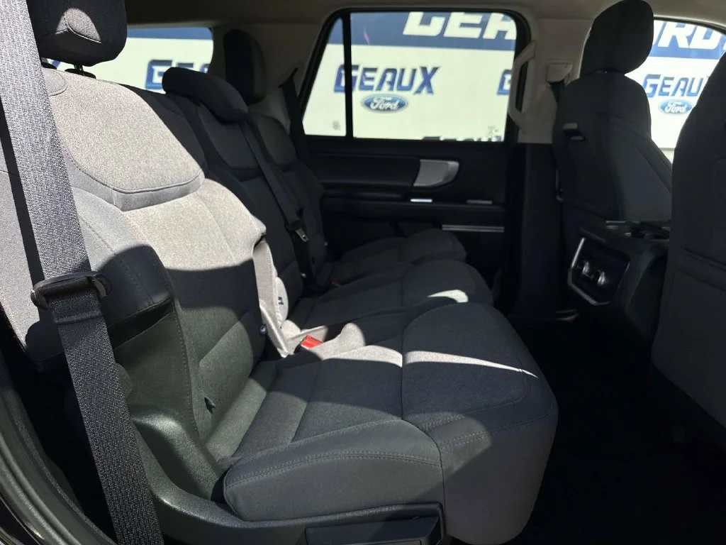 Used 2025 Black Ford Active image 18