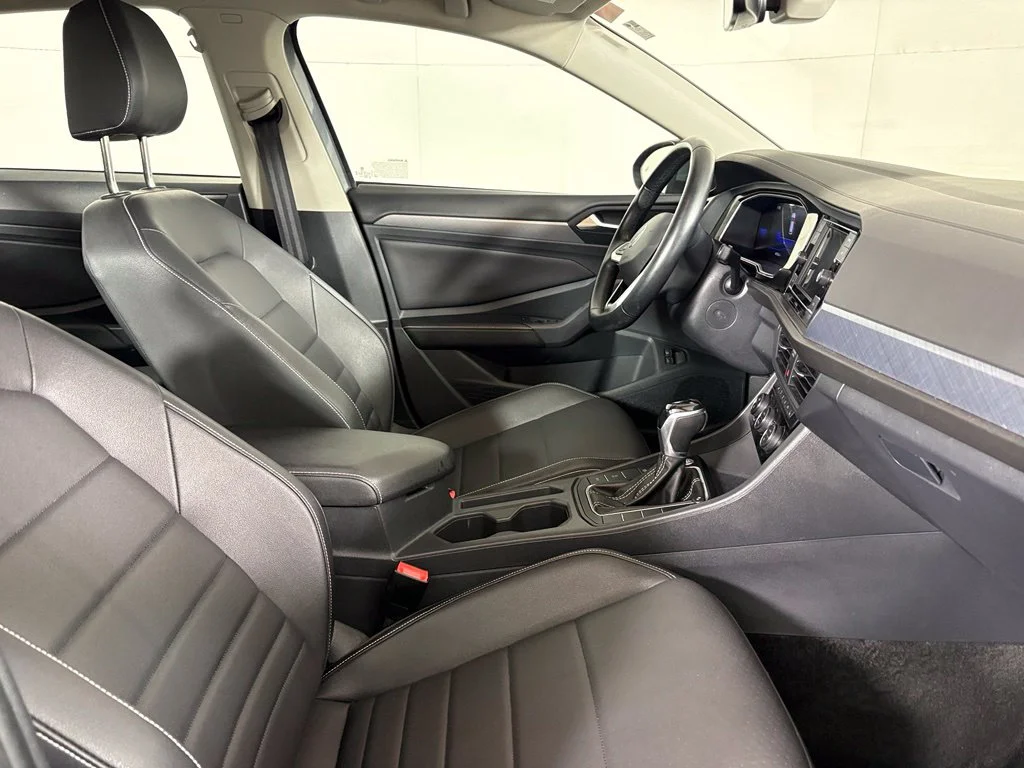 Used 2024 Gray Volkswagen 1.5T SE image 14