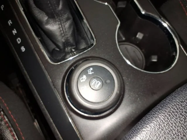 Used 2019 Red Ford Sport image 27