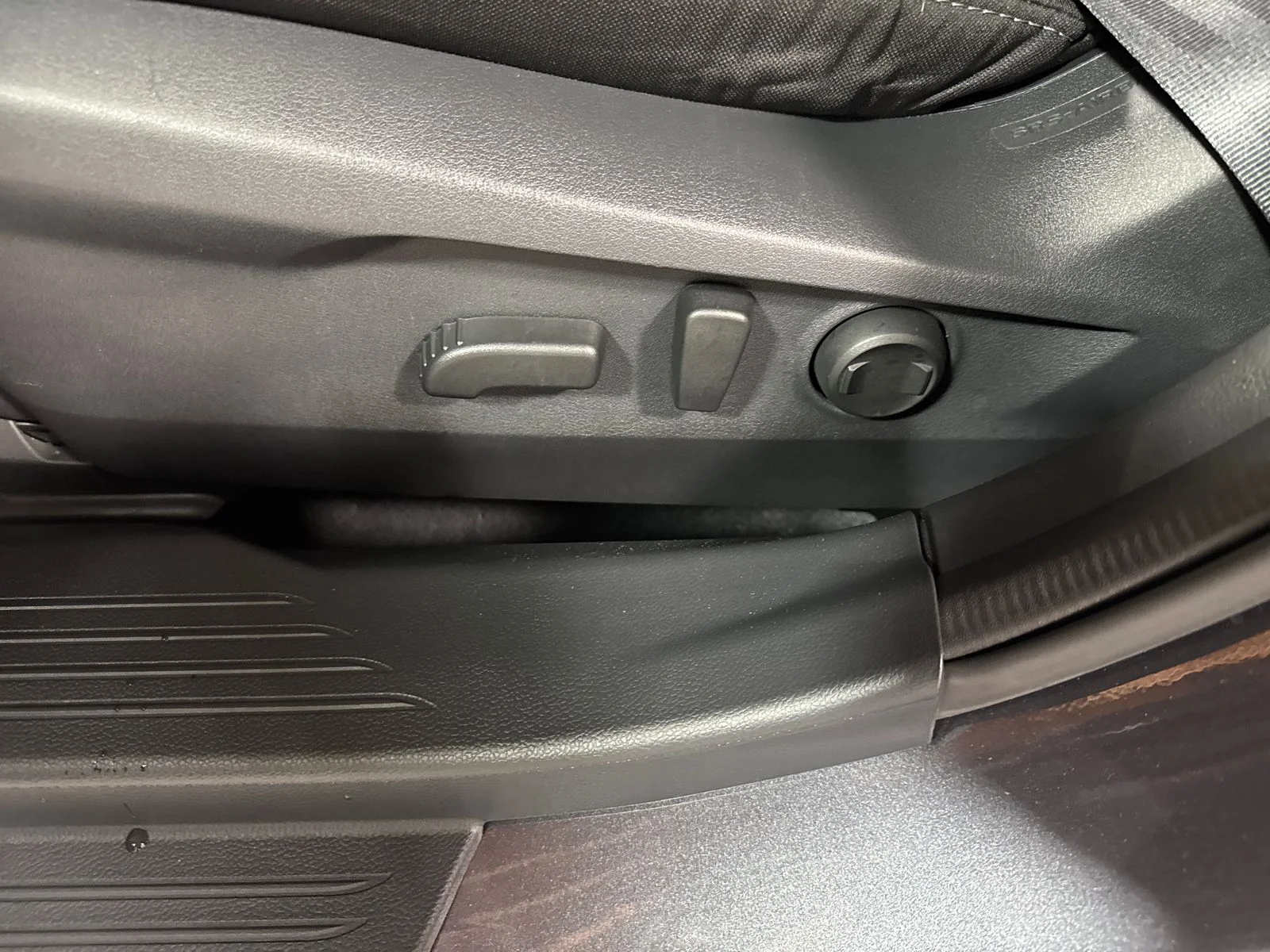 Used 2024 Magnetite Gray Metallic Subaru Premium image 15