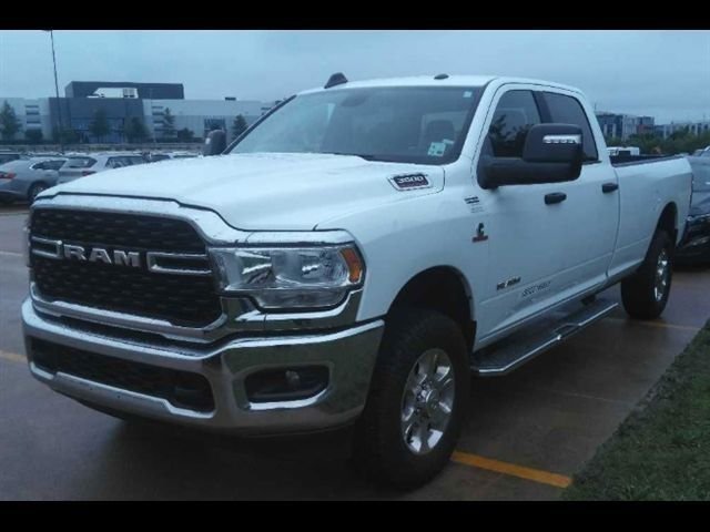 2024 RAM 3500 Big Horn 4X4 Crew Cab LWB's photo