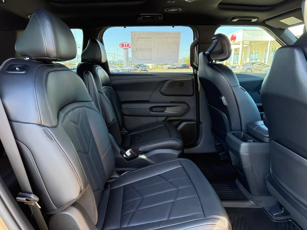New 2027 Terrain Brown Kia X-Line SX image 13