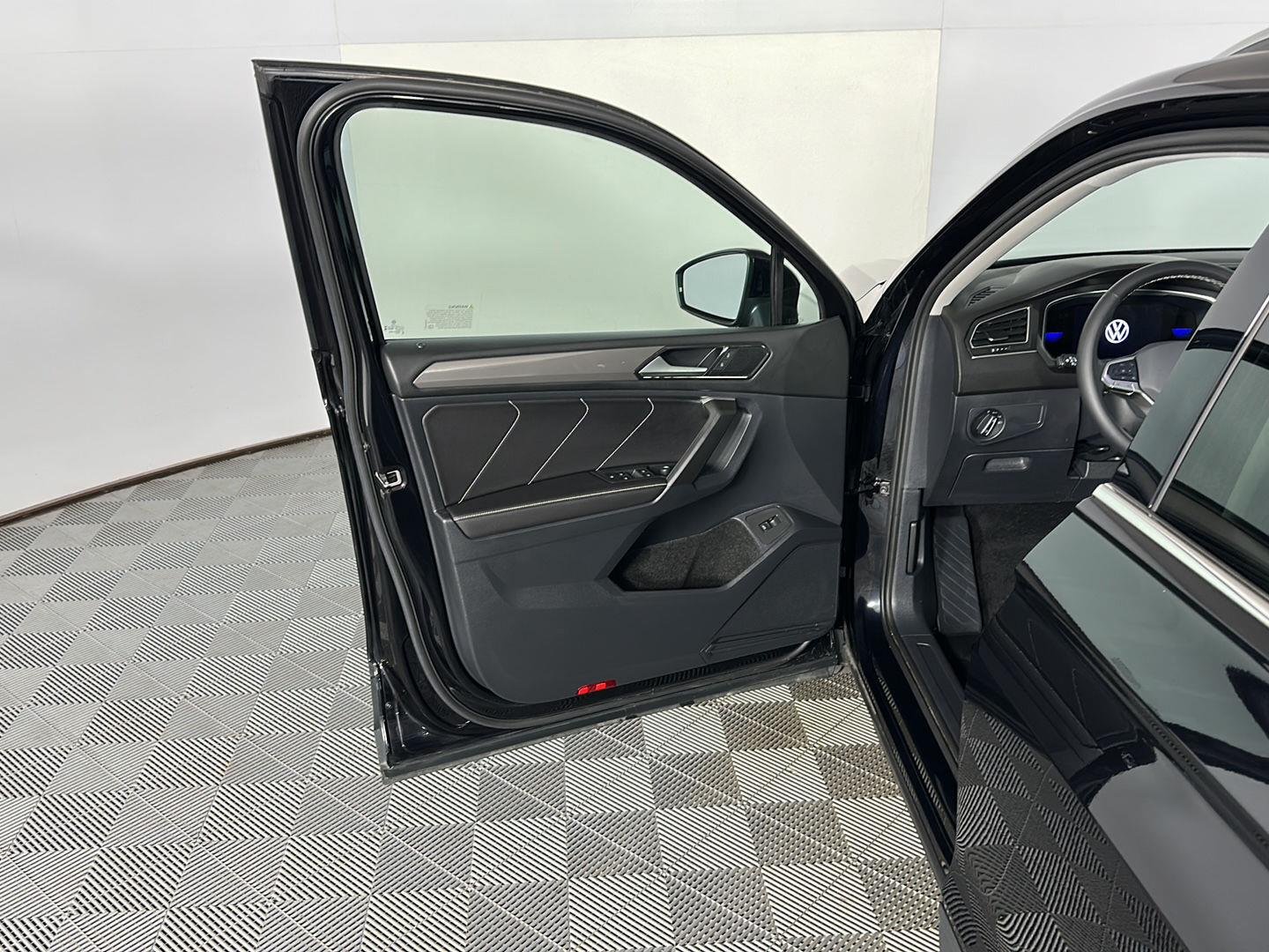Certified Used 2024 Deep Black Pearl Volkswagen SE image 19