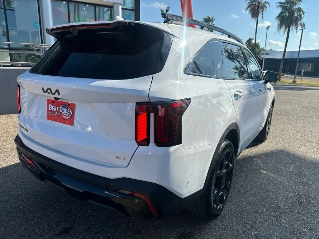 New 2026 White Kia X-Line SX image 5