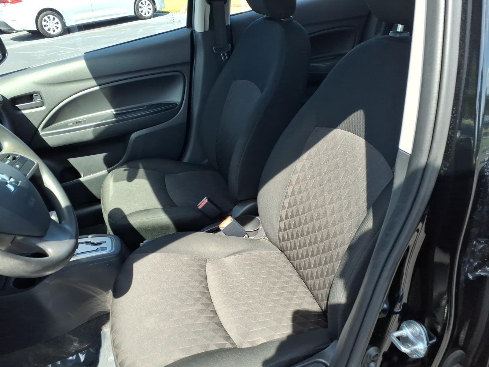 Used 2024  MITSUBISHI  image 18