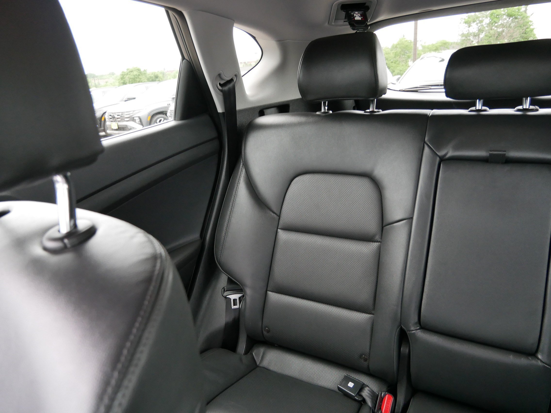 Certified Used 2019 Coliseum Gray Hyundai Limited image 12