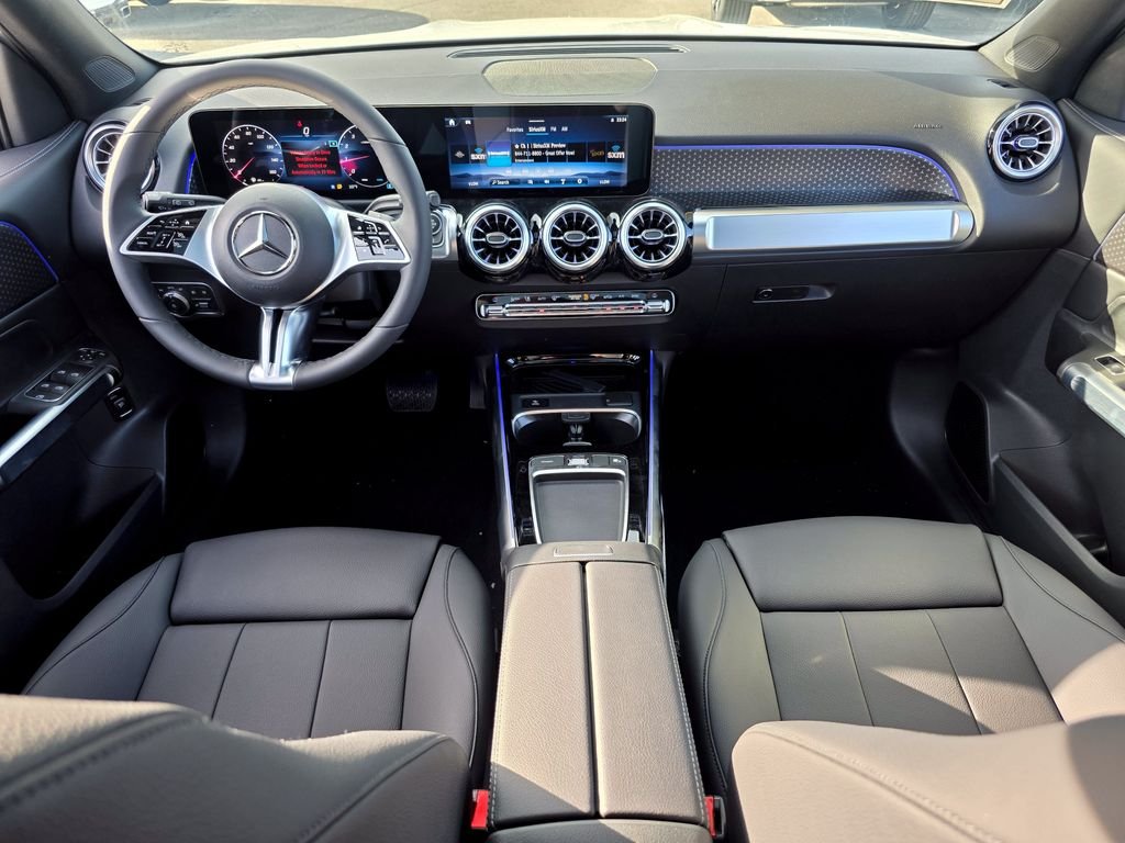 New 2026 White Mercedes-Benz GLB 250 image 9