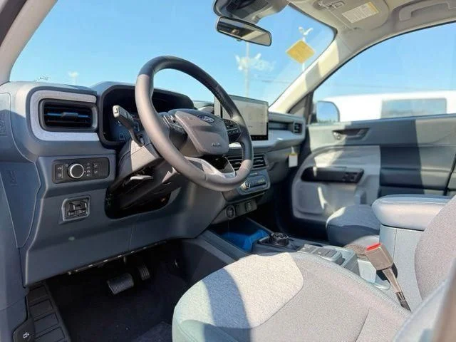 New 2026 White Ford XLT image 14