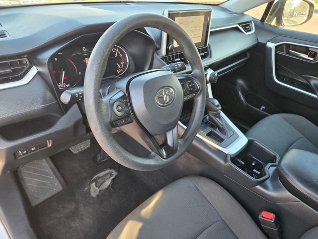 Used 2025 Silver Toyota XLE image 10