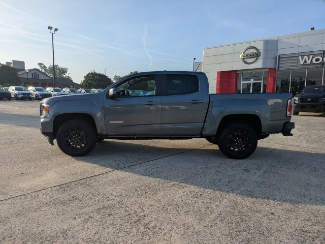 Used 2022 Gray GMC Elevation image 7