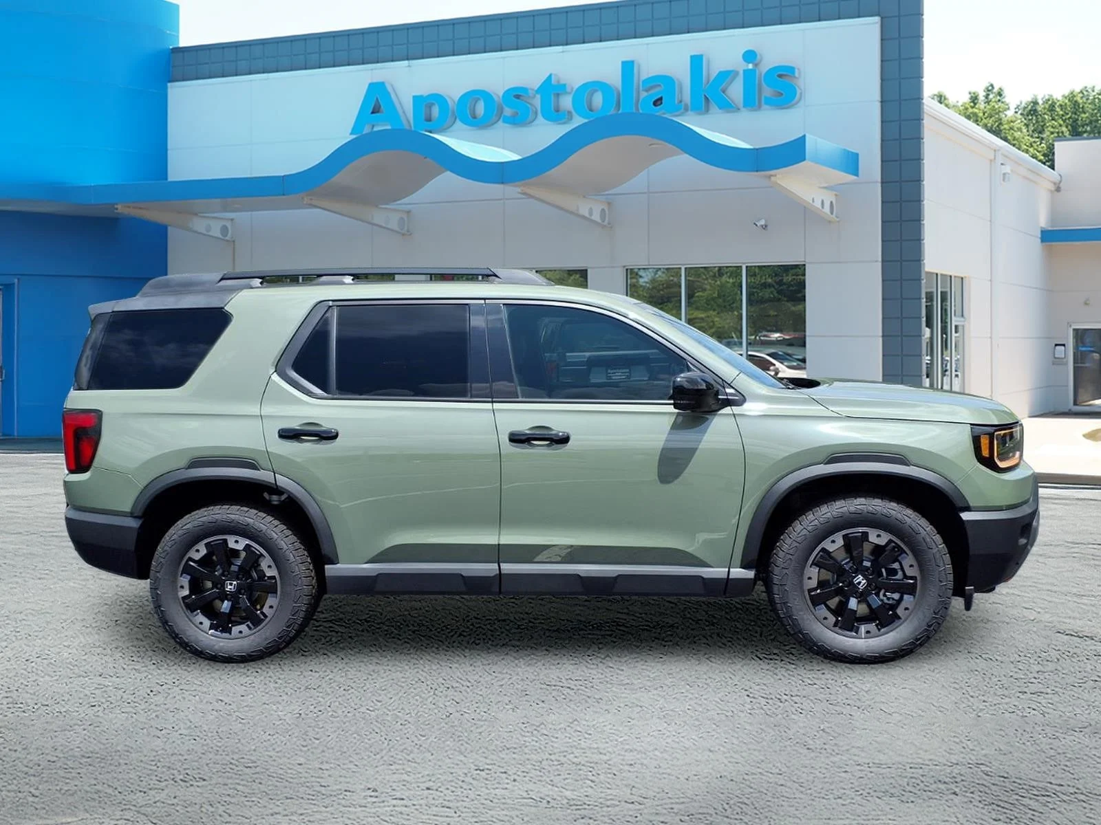 New 2026 Ash Green Metallic Honda TrailSport Elite image 2