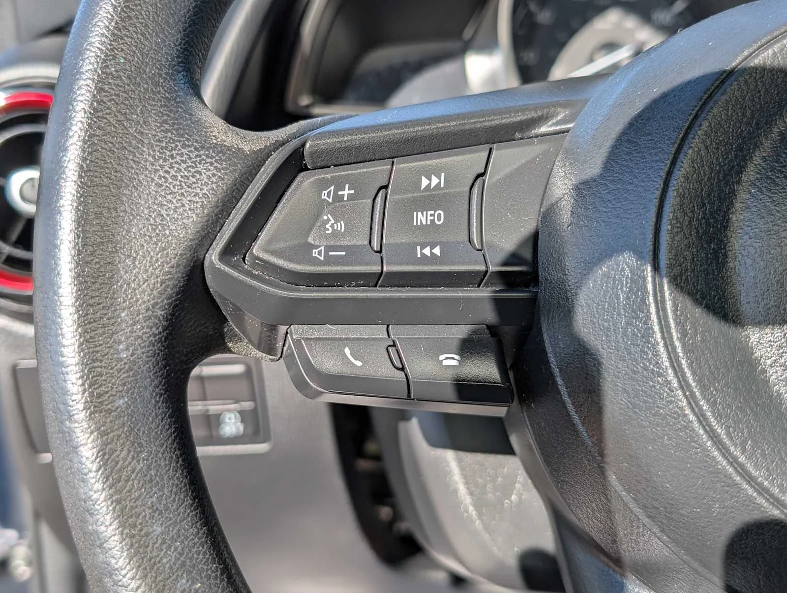 Used 2018 Deep Crystal Blue Mica Mazda Sport image 34