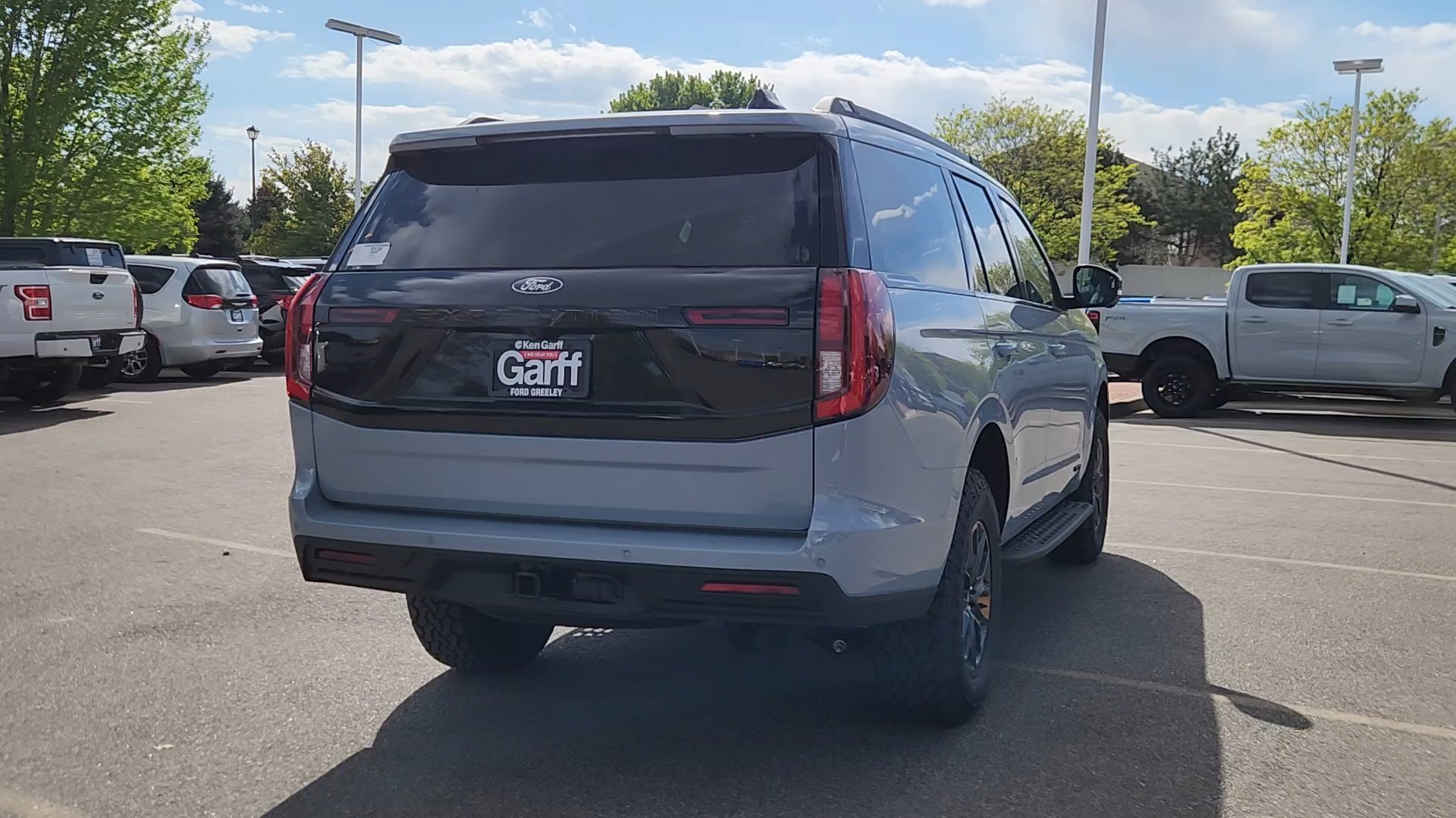 New 2026 Glacier Gray Metallic Tri-Coat Ford Tremor image 16