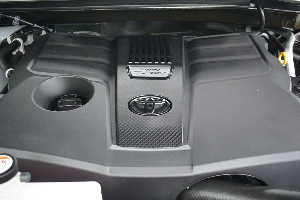 2024 Toyota Tundra Limited - Photo 26
