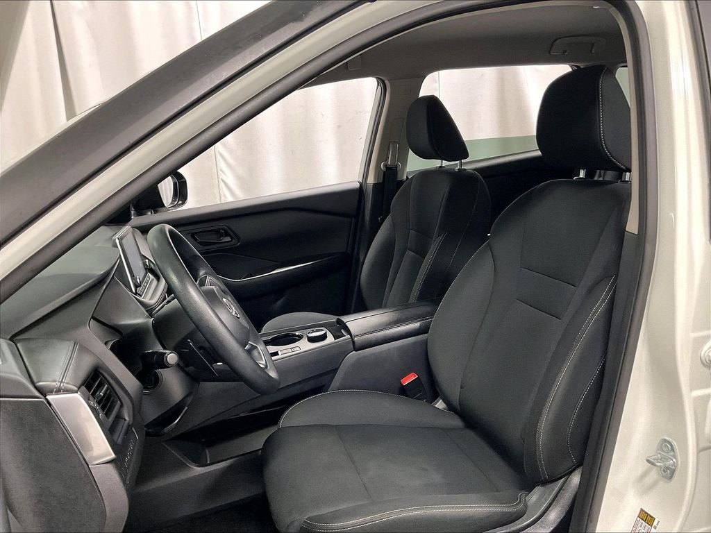 Certified Used 2024 White Nissan S image 10