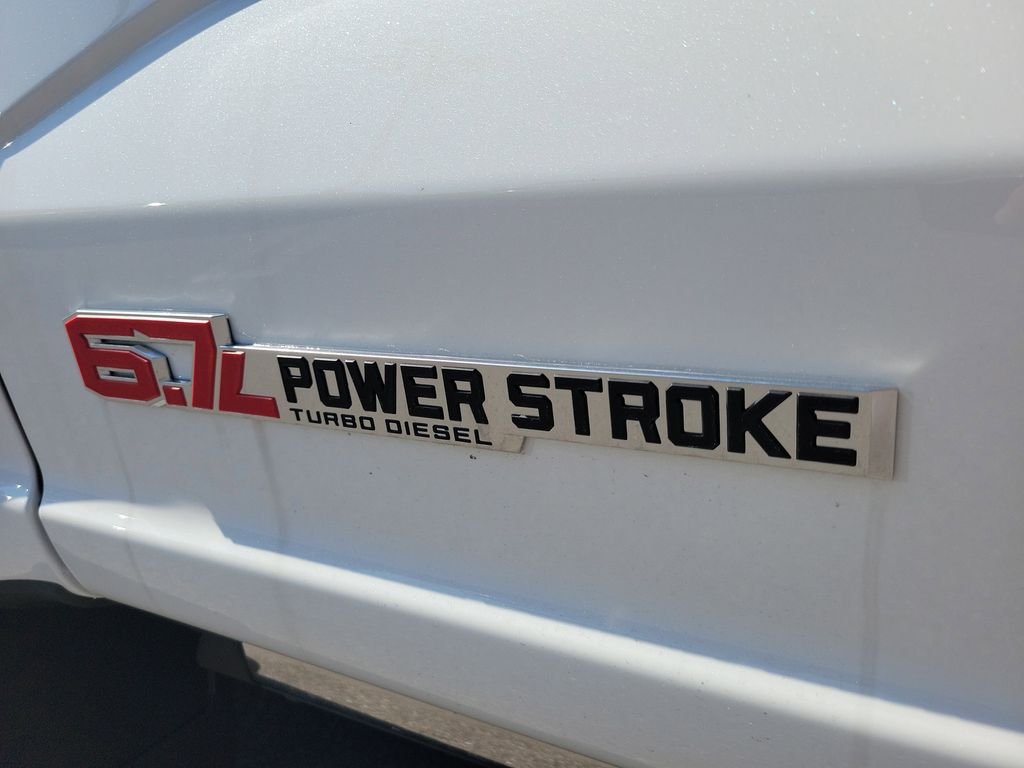2025 Ford F-350 Super Duty Platinum - Photo 8