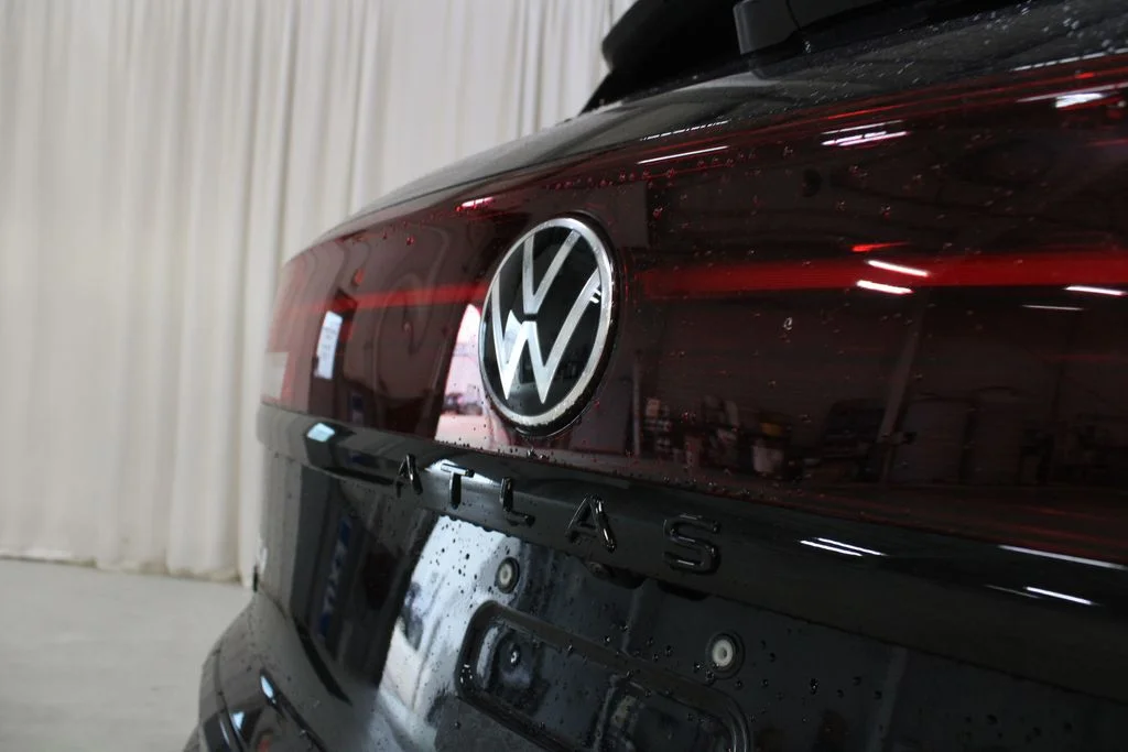 New 2026 Black Volkswagen SEL R-Line Black image 31