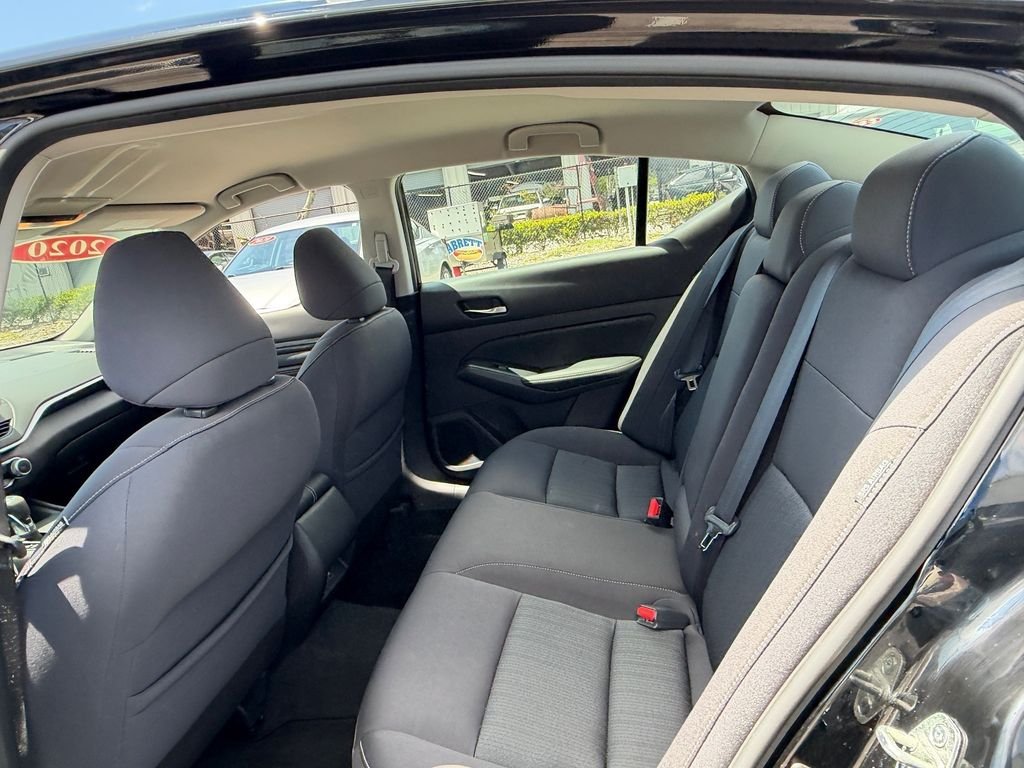 Used 2020 Black Nissan 2.5 S image 12