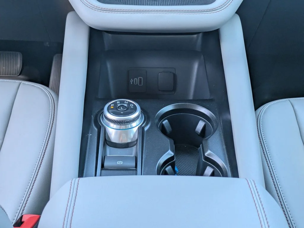 New 2026 Space White Metallic Ford Active image 20