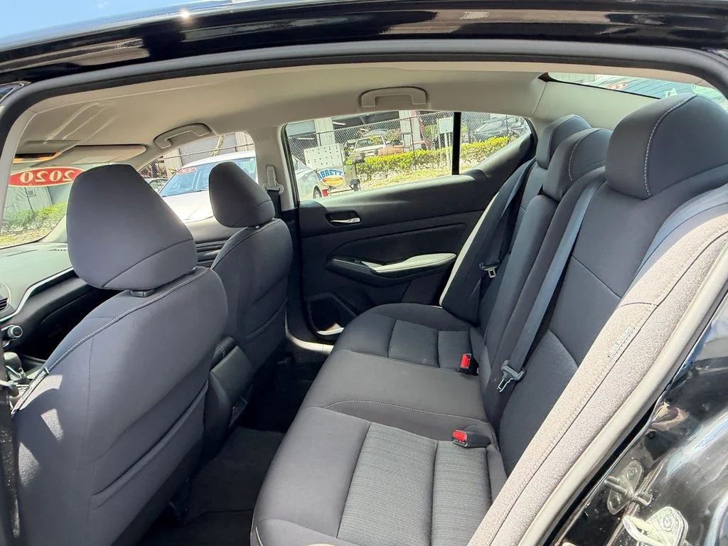 Certified Used 2020 Black Nissan 2.5 S image 12