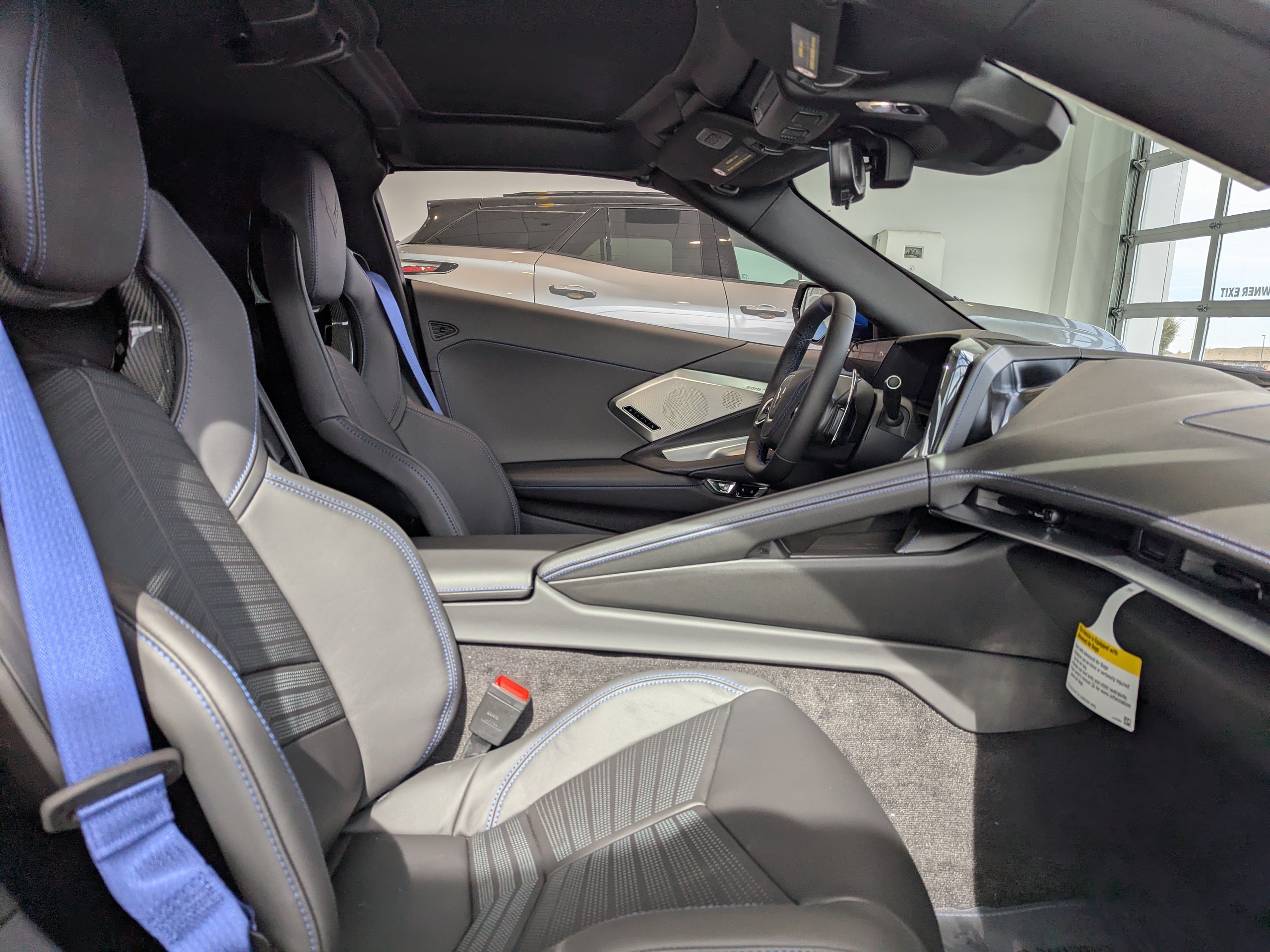 2027 Chevrolet Corvette 2LT - Photo 16