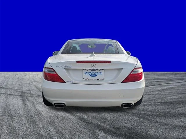 Used 2014 Diamond White Metallic Mercedes-Benz SLK 250 image 5