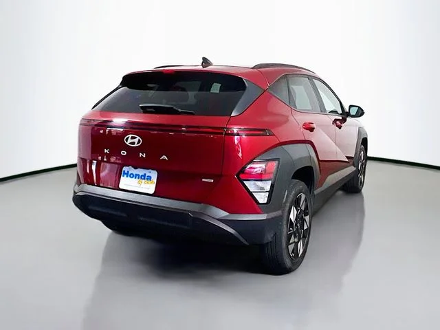Used 2025 Red Metallic Hyundai SEL image 25