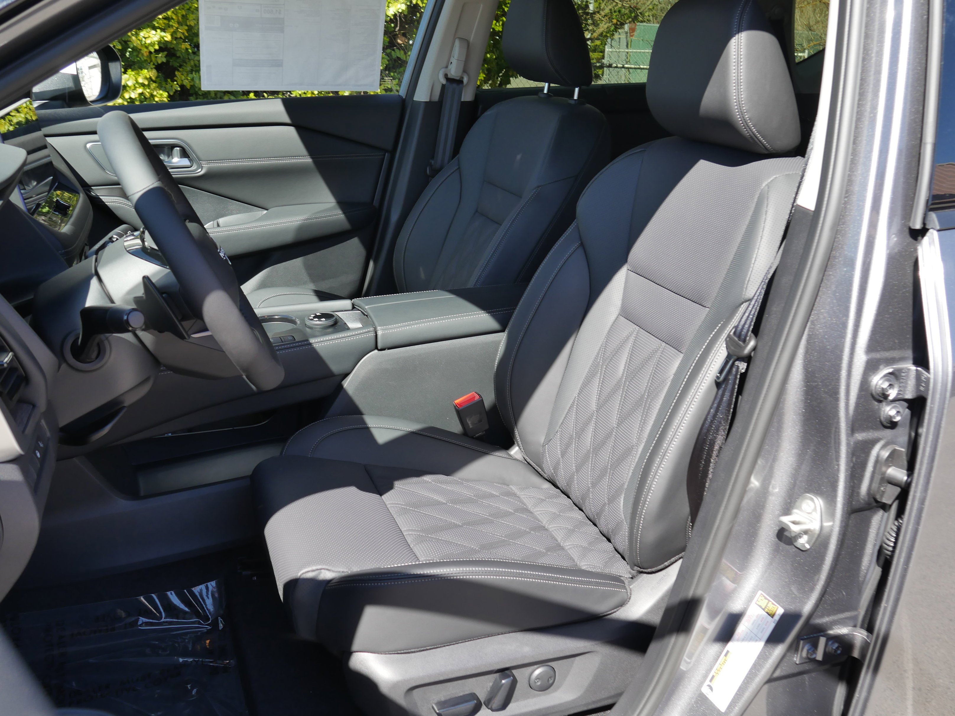 New 2026 Gun Metallic Nissan Platinum image 31