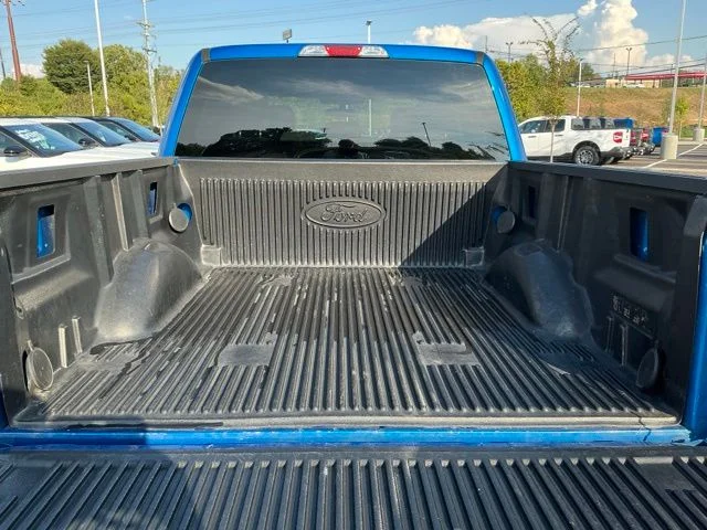 Used 2019 Blue Metallic Ford XL image 11
