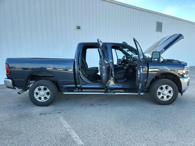 Used 2025 Blue Ram Big Horn image 19