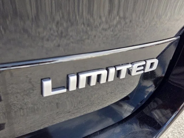 Used 2024 Black Jeep Limited image 12