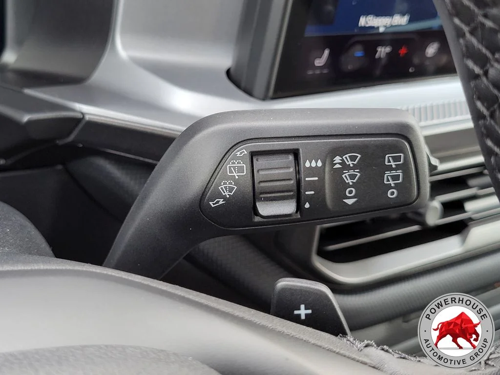 Used 2026 White Ford Badlands image 32