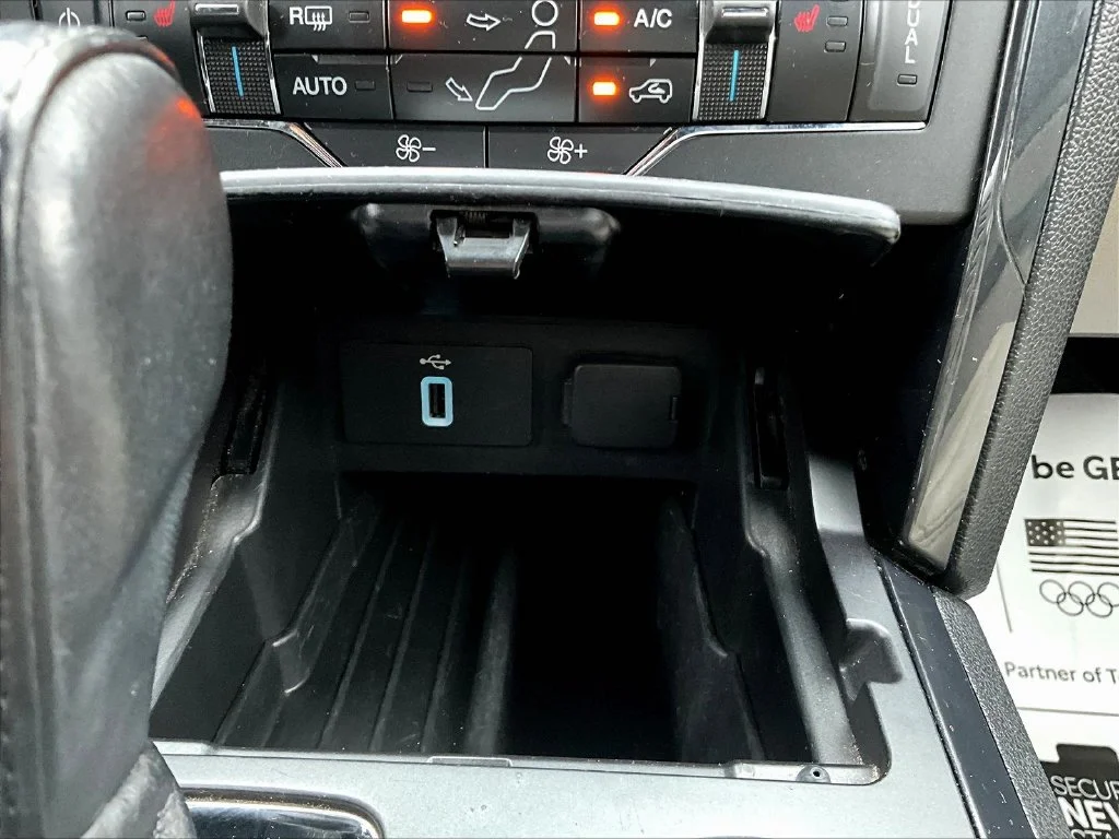 Used 2018 Magnetic Ford XLT image 18