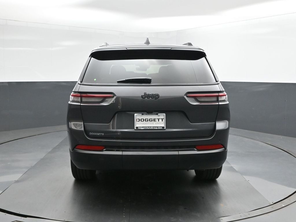 New 2025 Baltic Gray Metallic Clear-Coat Exterior Paint Jeep Altitude X image 8