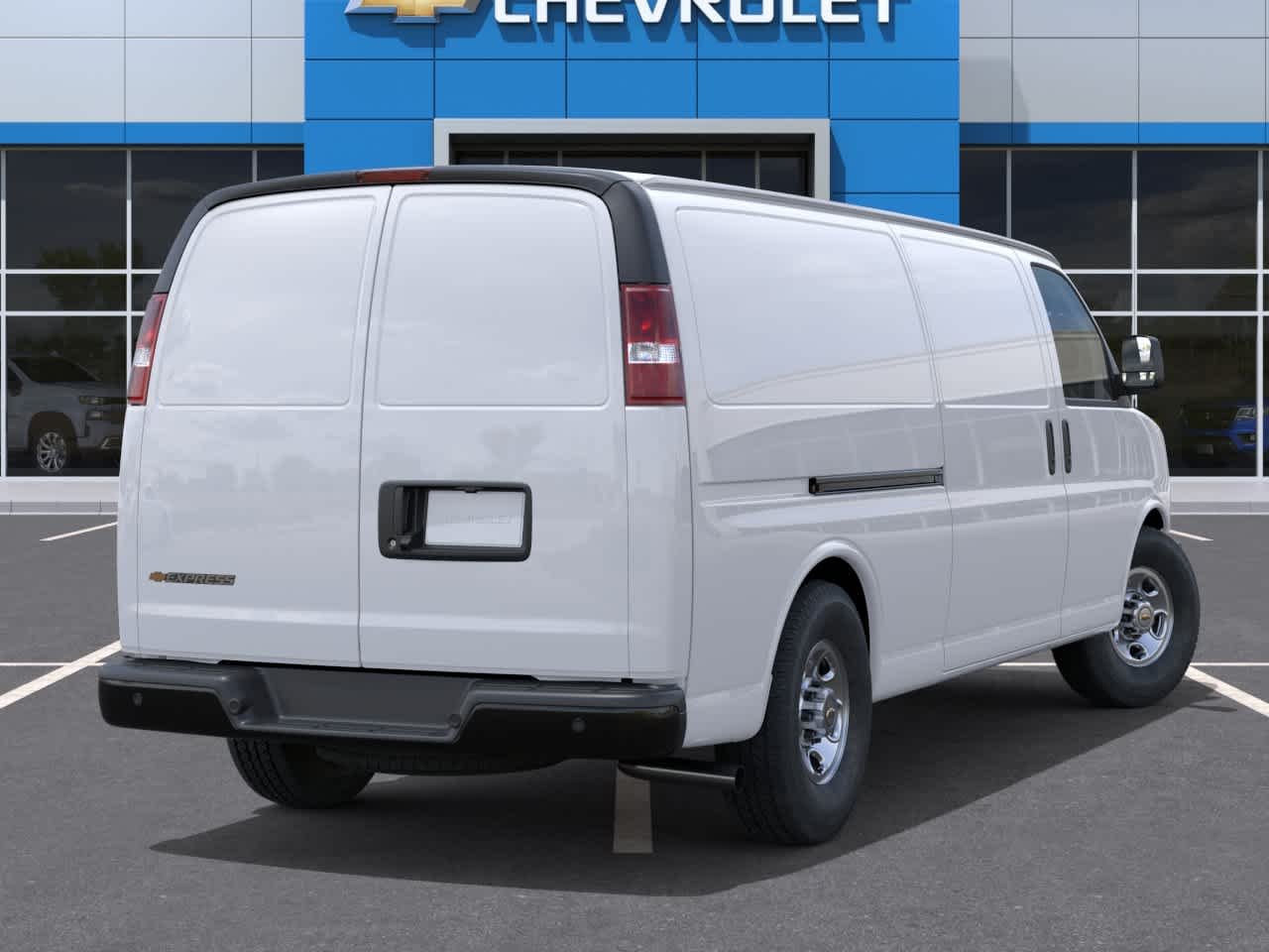 New 2026 Summit White Chevrolet WT image 4