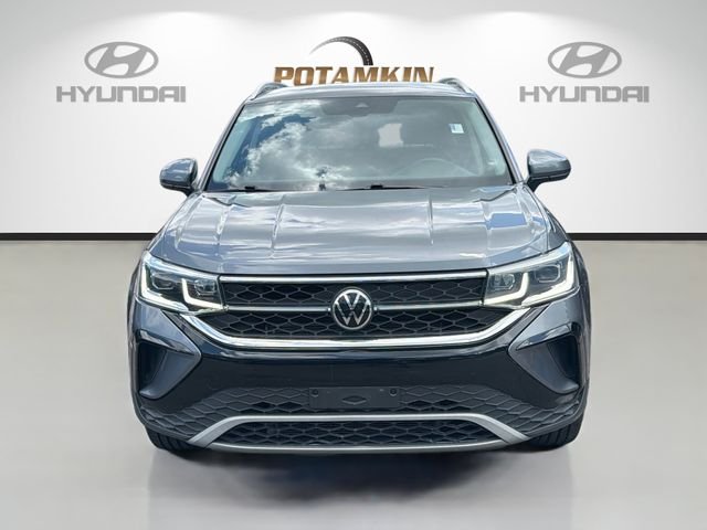 Used 2022 Gray Volkswagen 1.5T SEL image 2