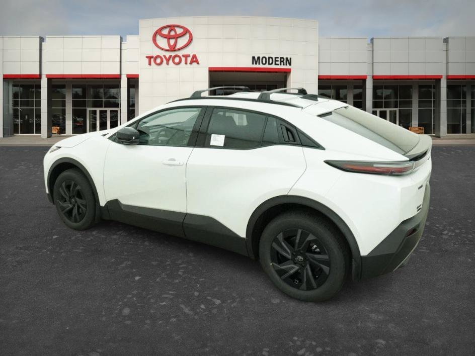 New 2026 Wind Chill Pearl Toyota SE image 19