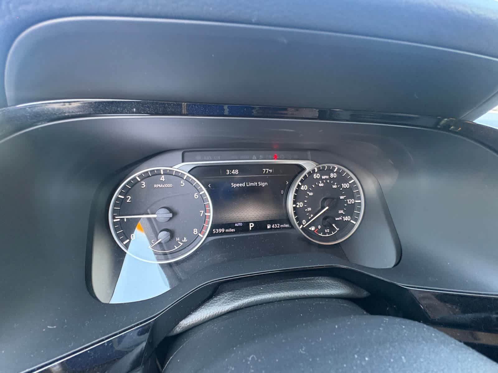 Used 2025 Deep Ocean Blue Pearl Nissan SL image 16