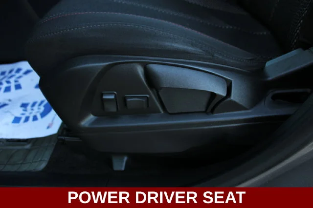 Used 2010 Gray Chevrolet LT image 3