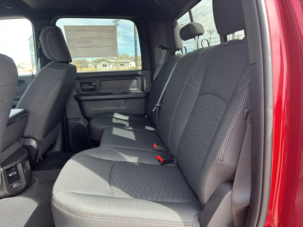 2026 RAM 2500 Tradesman/Black Express - Photo 14