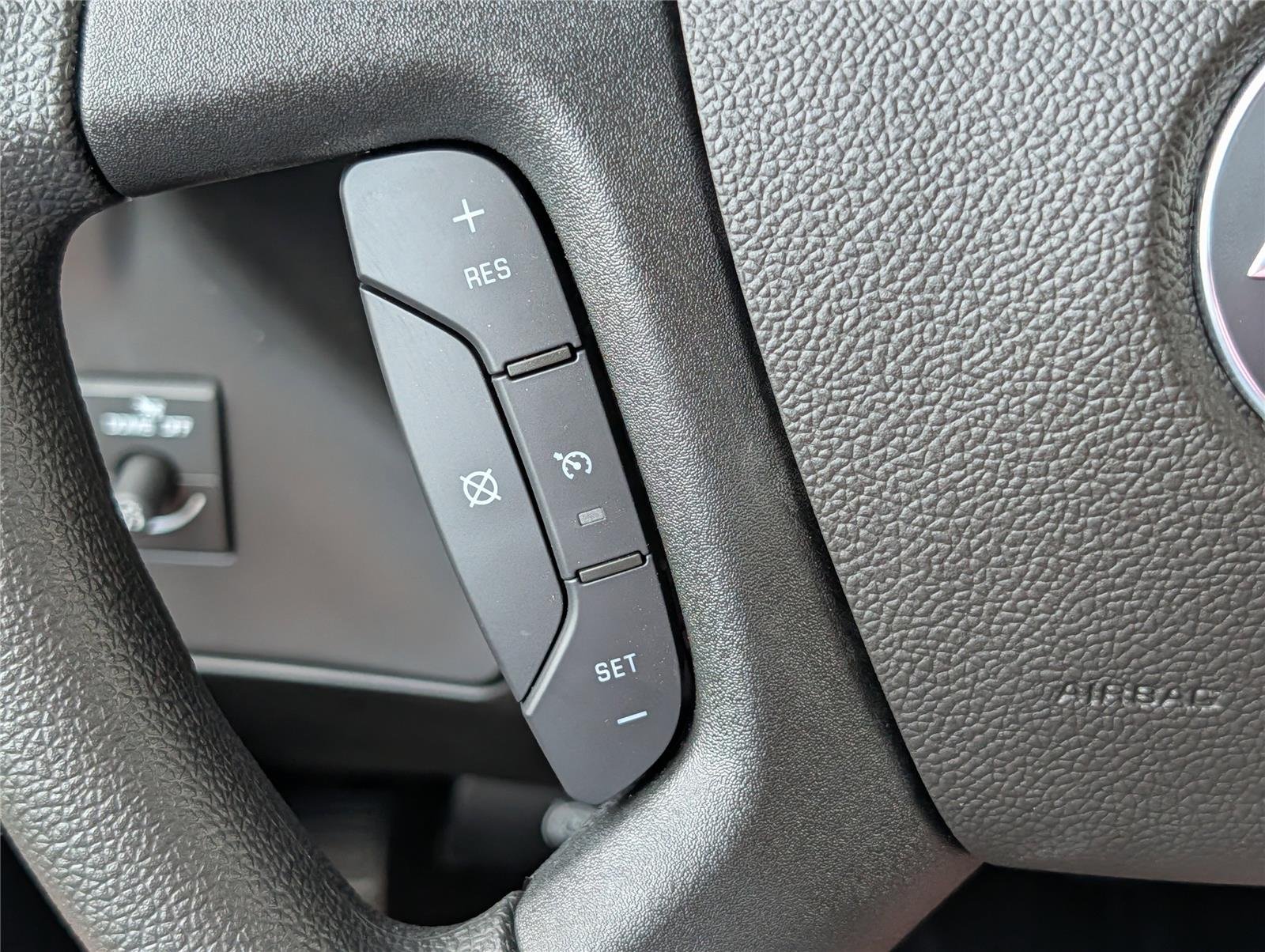 New 2026 Summit White Chevrolet WT image 22