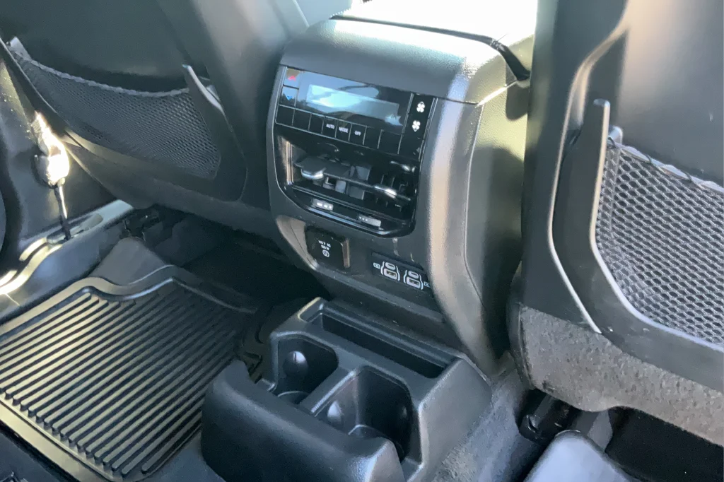2023 Jeep Grand Cherokee L Altitude - Photo 21