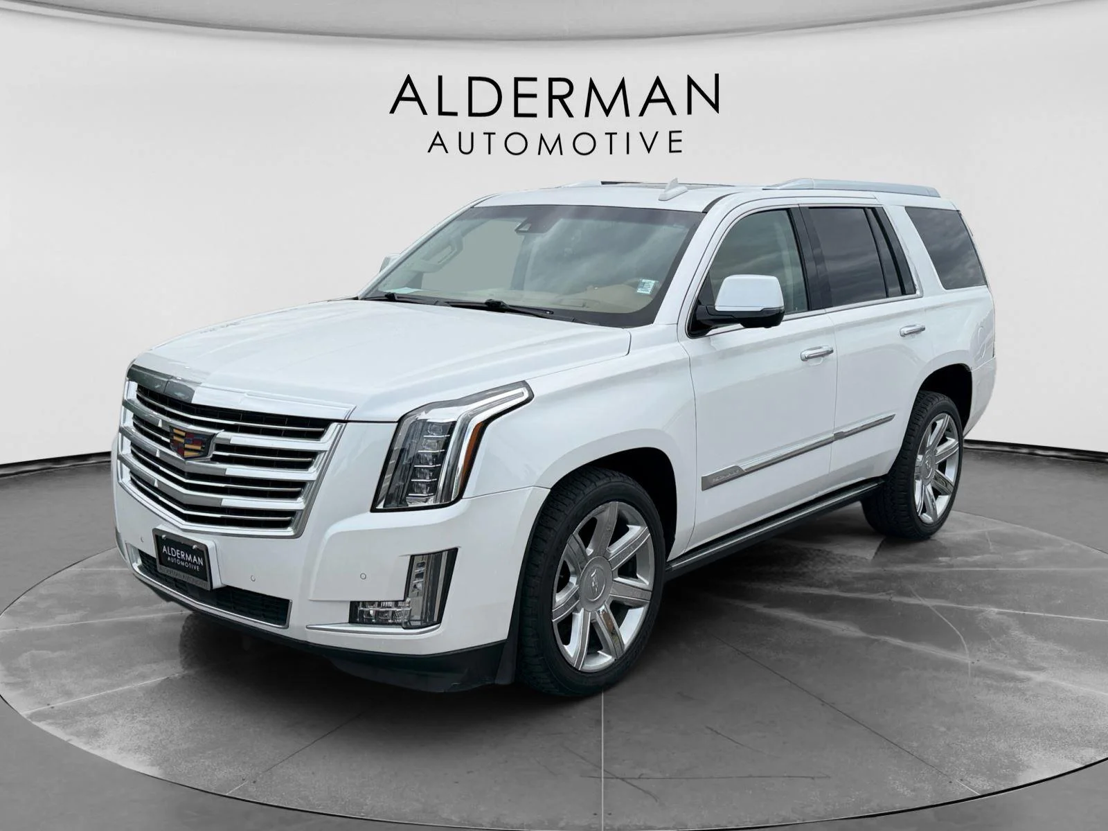 2016 Cadillac Escalade AWD Platinum's photo