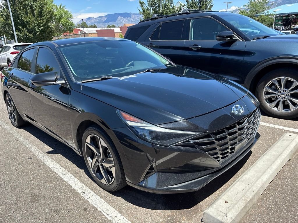 Used 2023 Black Hyundai Limited image 1