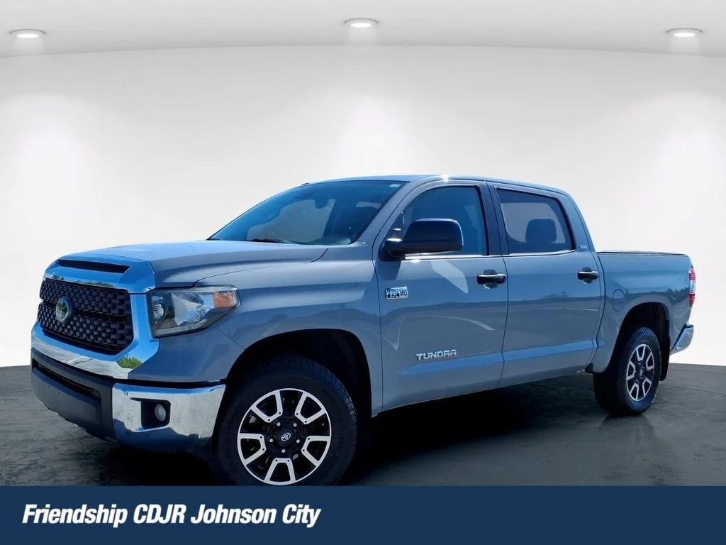 Used 2019 Gray Toyota SR5 image 1