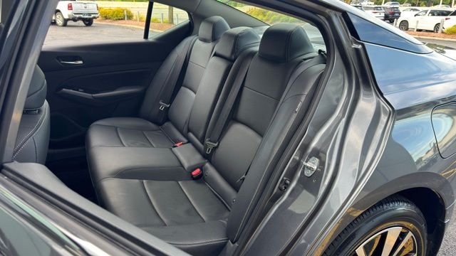 Used 2022 Gun Metallic Nissan 2.5 SL image 17