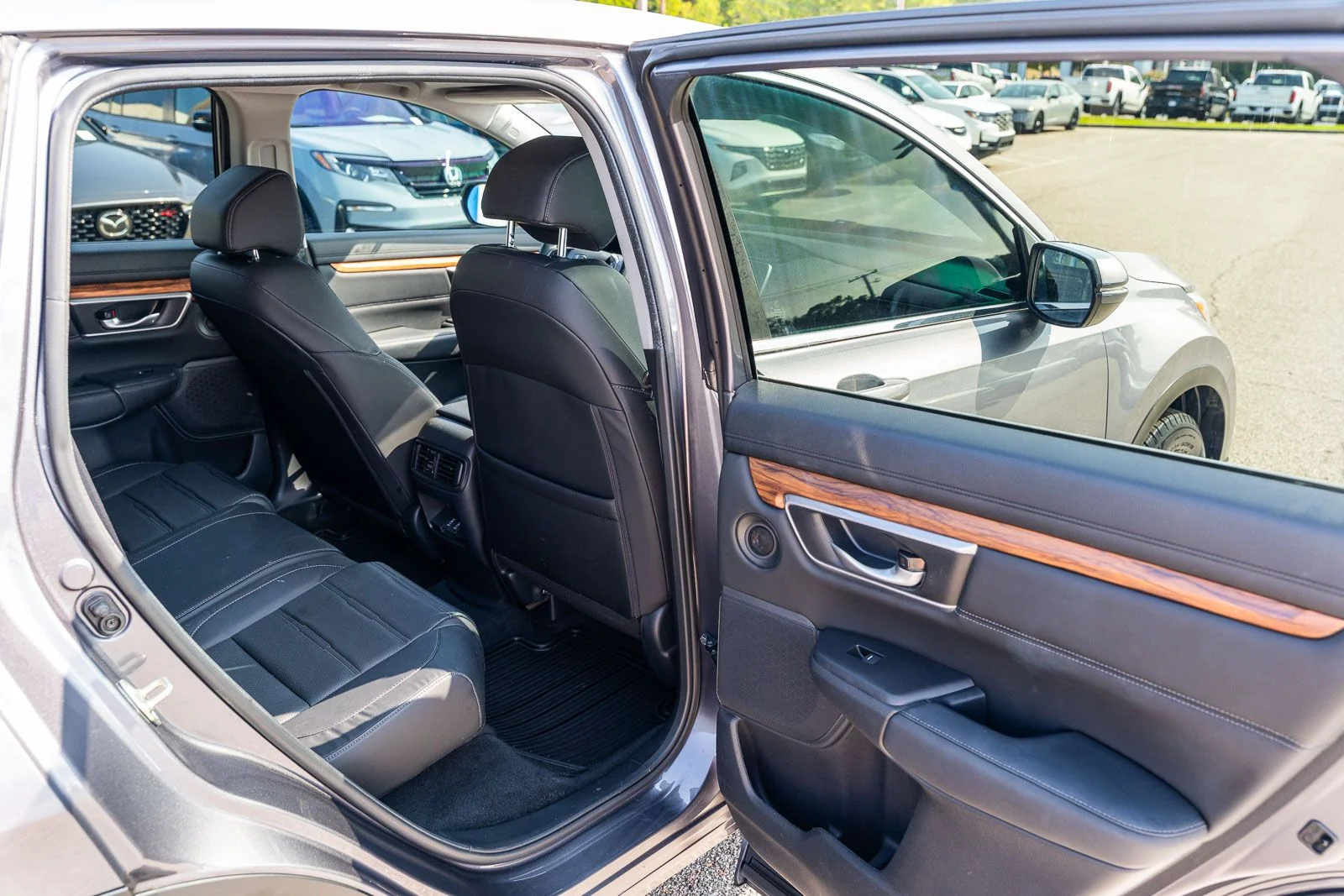 Used 2019 Gray Honda EX-L image 12