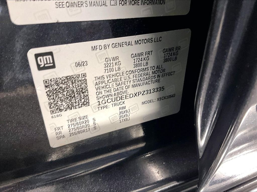Used 2023 Gray Chevrolet RST image 36
